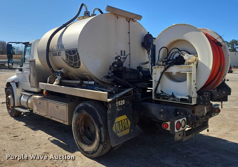 image for item DU2684 2012 International Durastar 4300 sewer jetter truck