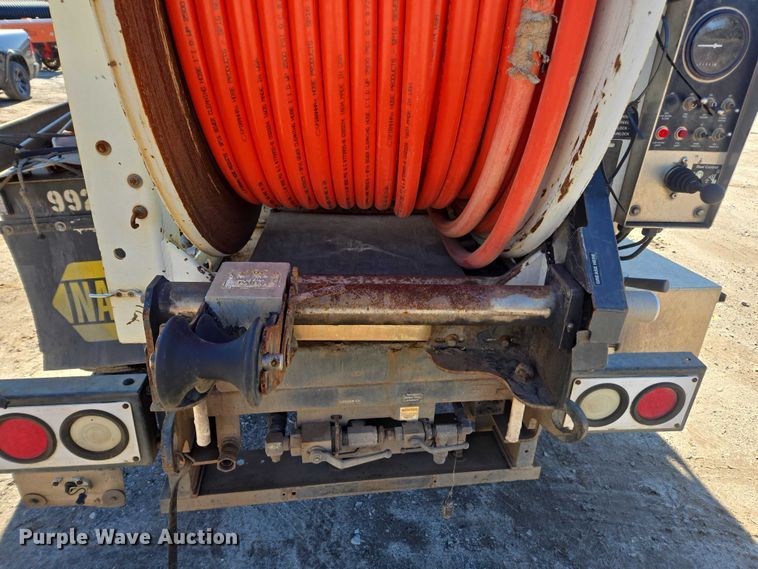 image for item DU2684 2012 International Durastar 4300 sewer jetter truck