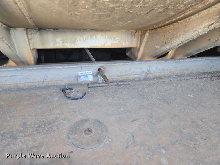 image for item DU2684 2012 International Durastar 4300 sewer jetter truck