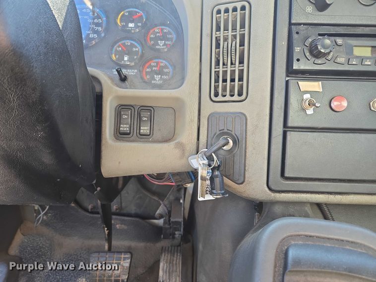 image for item DU2684 2012 International Durastar 4300 sewer jetter truck