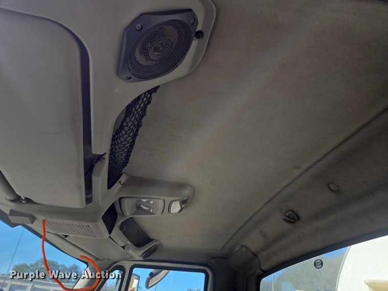 image for item DU2684 2012 International Durastar 4300 sewer jetter truck