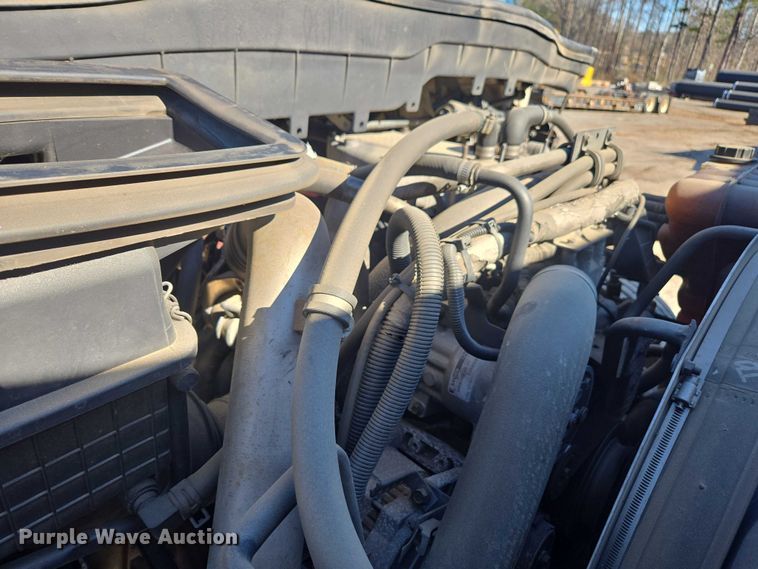 image for item DU2684 2012 International Durastar 4300 sewer jetter truck