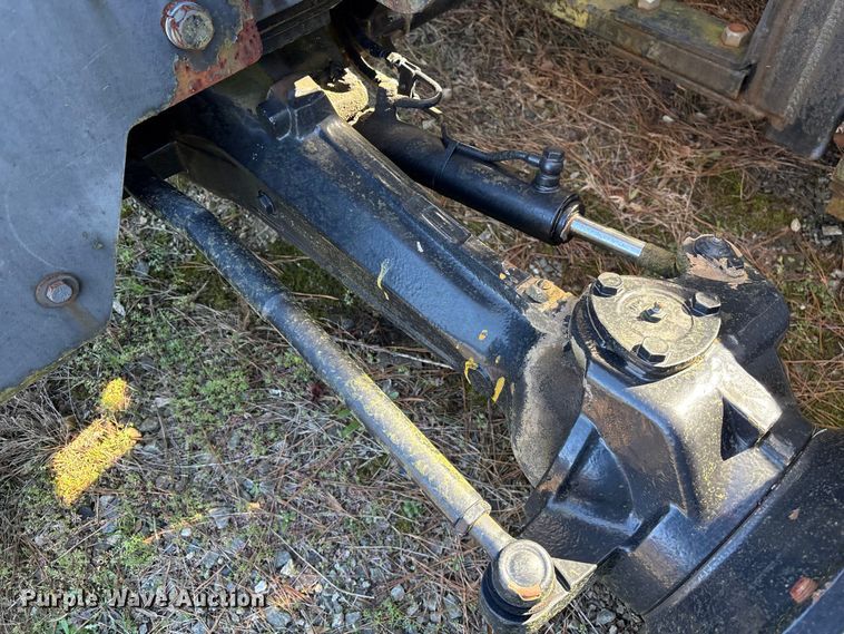 image for item DU2685 New Holland TS100 MFWD tractor