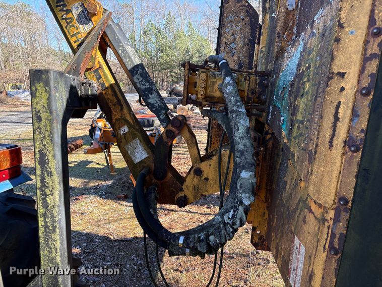 image for item DU2685 New Holland TS100 MFWD tractor