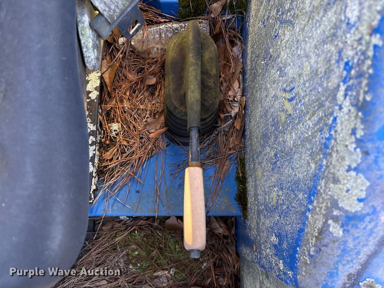 image for item DU2685 New Holland TS100 MFWD tractor