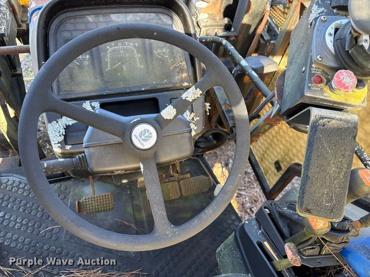 image for item DU2685 New Holland TS100 MFWD tractor