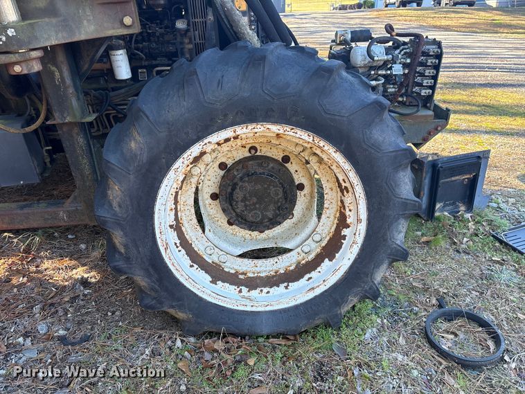 image for item DU2685 New Holland TS100 MFWD tractor