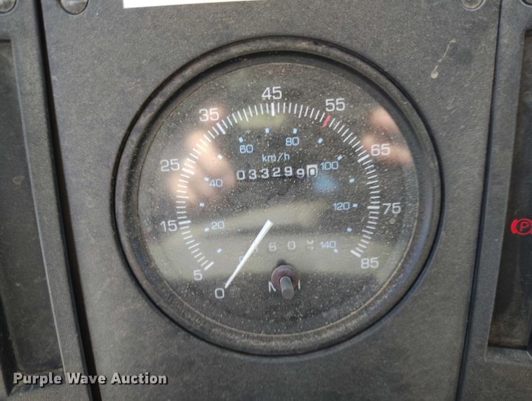 image for item DV6590 2005 Freightliner  FC80 street sweeper truck