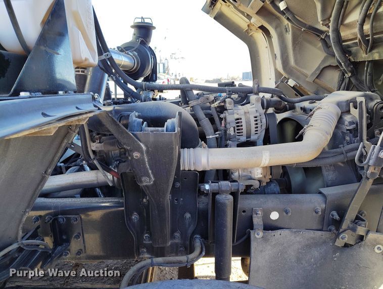 image for item DV6590 2005 Freightliner  FC80 street sweeper truck