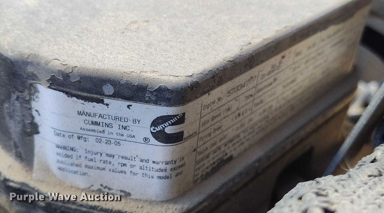 image for item DV6590 2005 Freightliner  FC80 street sweeper truck