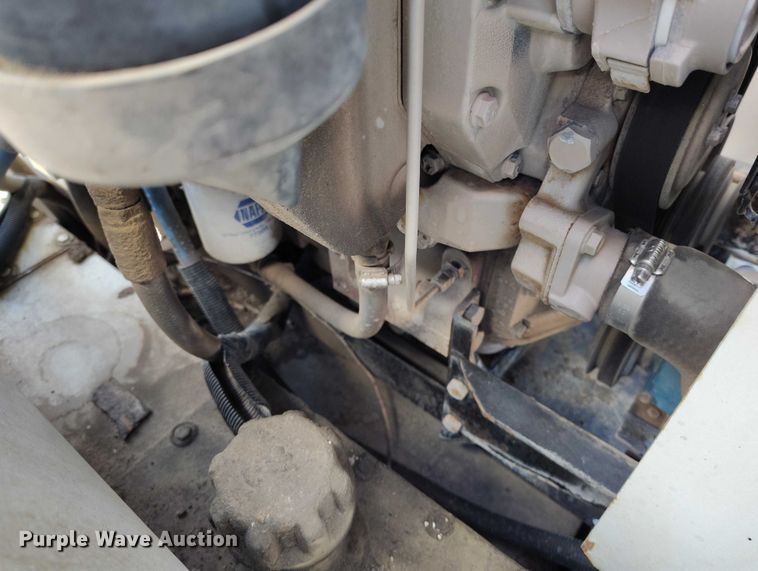 image for item DV6590 2005 Freightliner  FC80 street sweeper truck