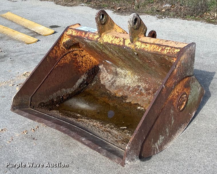 image for item DW7410 (2) backhoe buckets