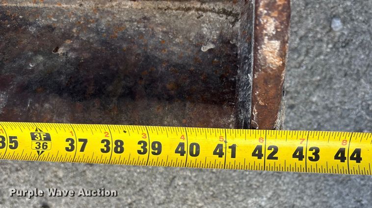 image for item DW7410 (2) backhoe buckets