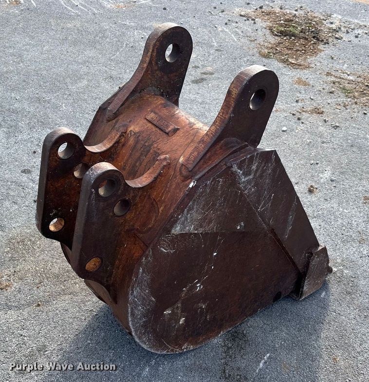 image for item DW7410 (2) backhoe buckets