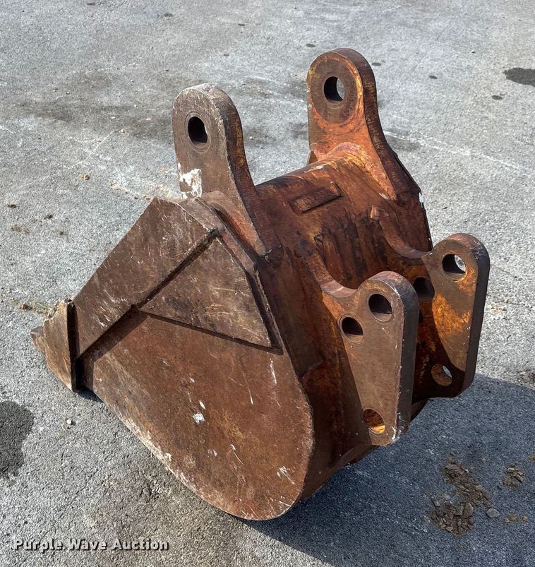 image for item DW7410 (2) backhoe buckets