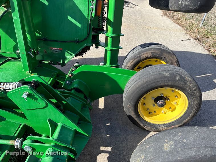 image for item DW7413 John Deere R10 batwing rotary mower