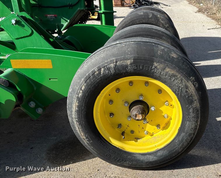 image for item DW7413 John Deere R10 batwing rotary mower