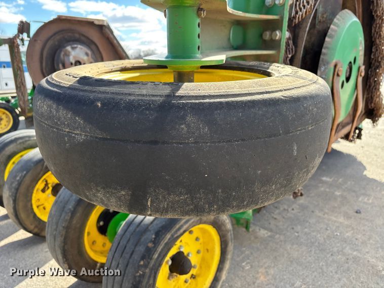 image for item DW7413 John Deere R10 batwing rotary mower