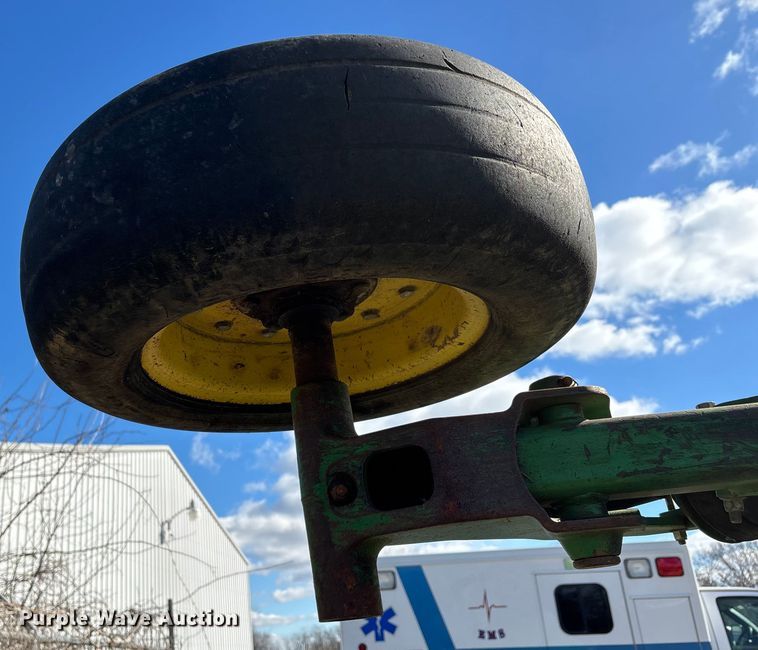 image for item DW7414 John Deere CX15 batwing rotary mower