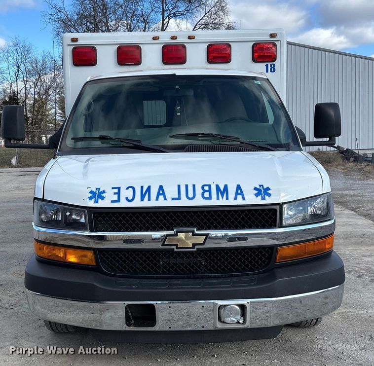 image for item DW7415 2010 Chevrolet Express 3500 ambulance