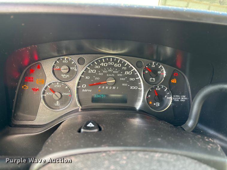 image for item DW7415 2010 Chevrolet Express 3500 ambulance