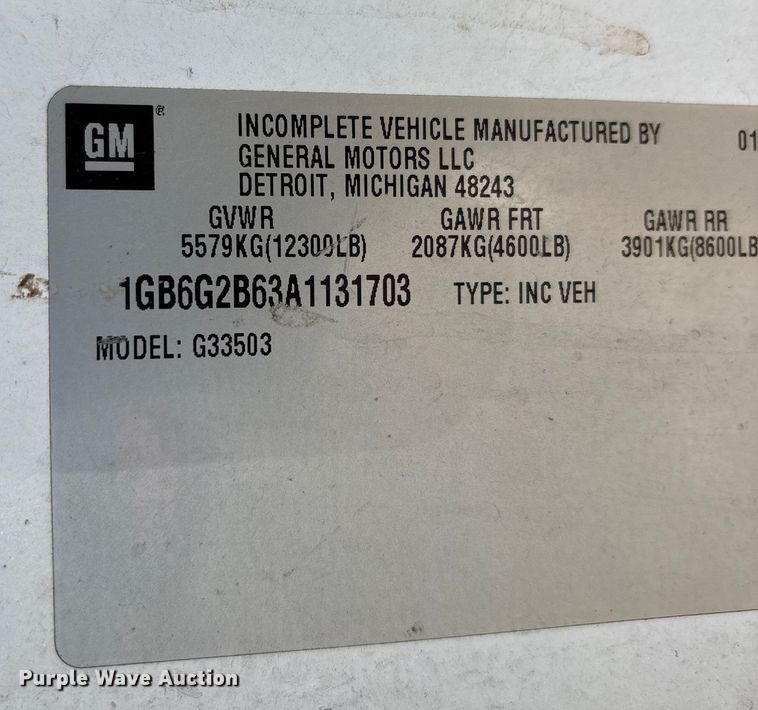 image for item DW7415 2010 Chevrolet Express 3500 ambulance