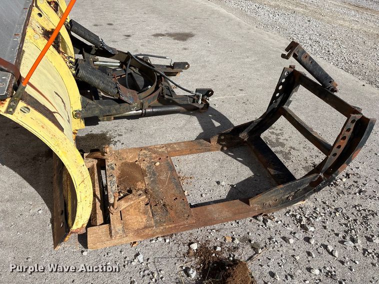 image for item DW7418 9' W snow blade