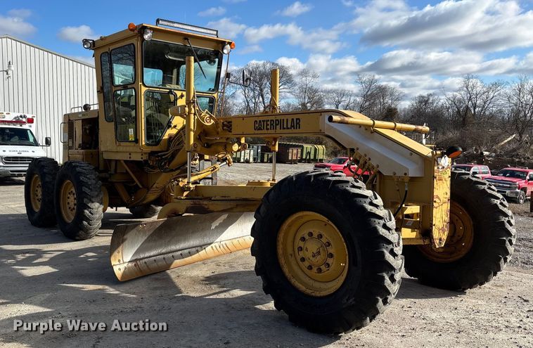 image for item DW7422 1993 Caterpillar 120G motor grader