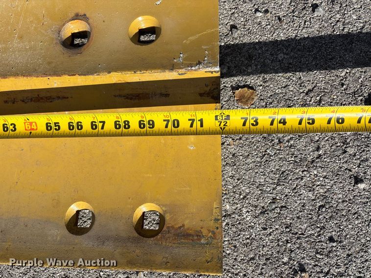 image for item DW7422 1993 Caterpillar 120G motor grader