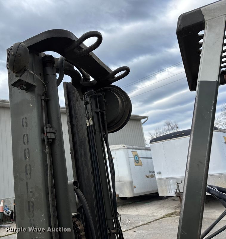 image for item DW7423 Hyster H60XLM forklift