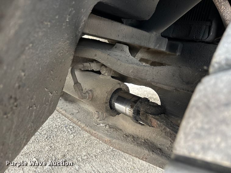 image for item DW7423 Hyster H60XLM forklift