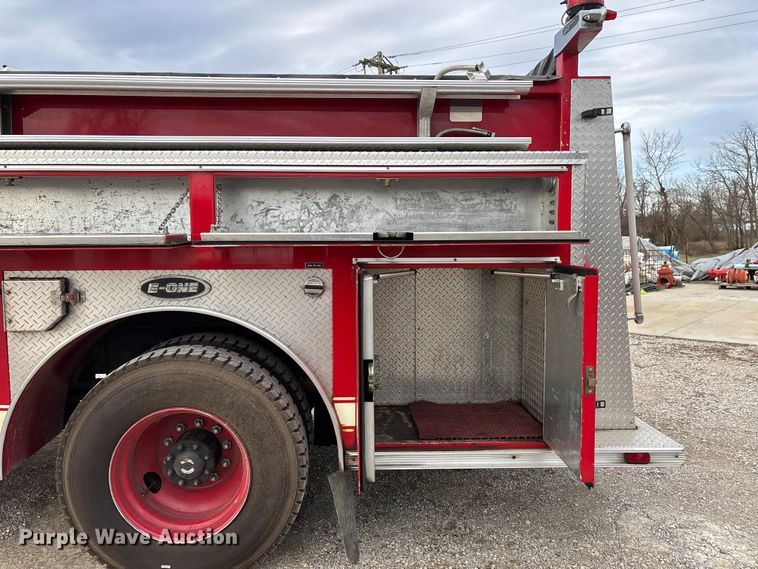 image for item DW7424 1988 Federal Motors pumper fire truck