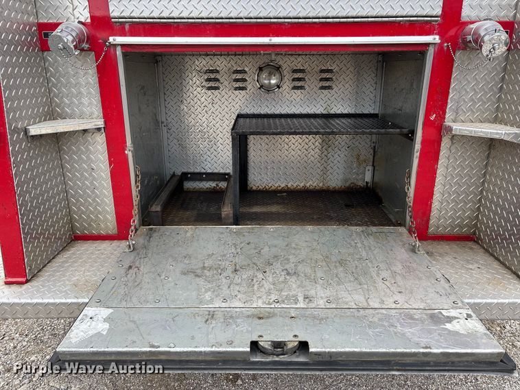 image for item DW7424 1988 Federal Motors pumper fire truck