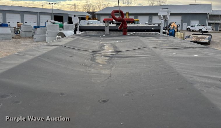 image for item DW7424 1988 Federal Motors pumper fire truck