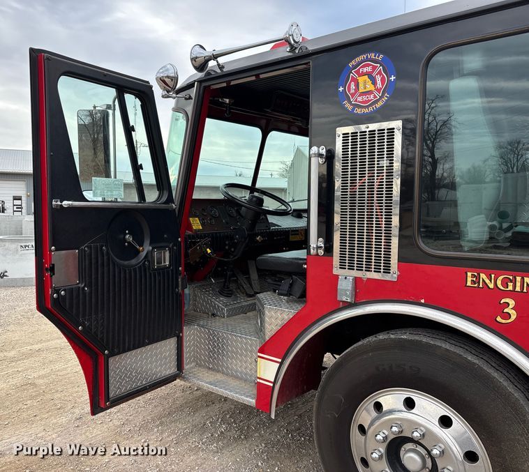 image for item DW7424 1988 Federal Motors pumper fire truck