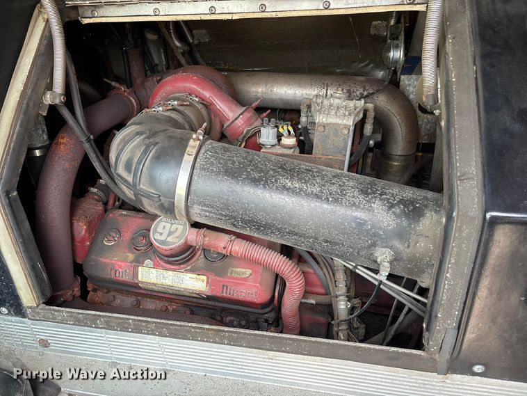 image for item DW7424 1988 Federal Motors pumper fire truck