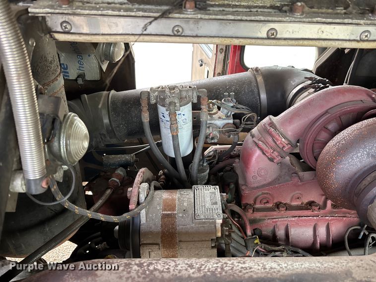 image for item DW7424 1988 Federal Motors pumper fire truck