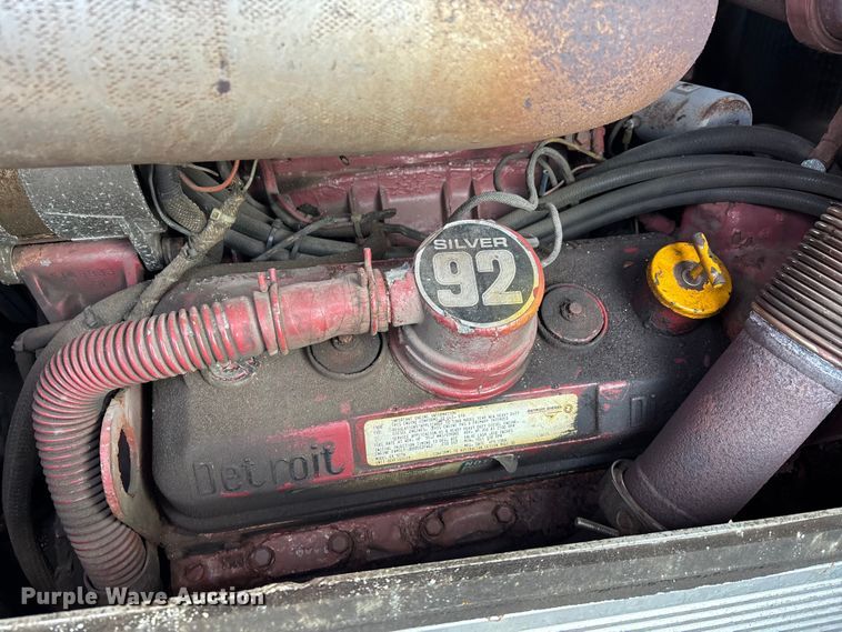 image for item DW7424 1988 Federal Motors pumper fire truck