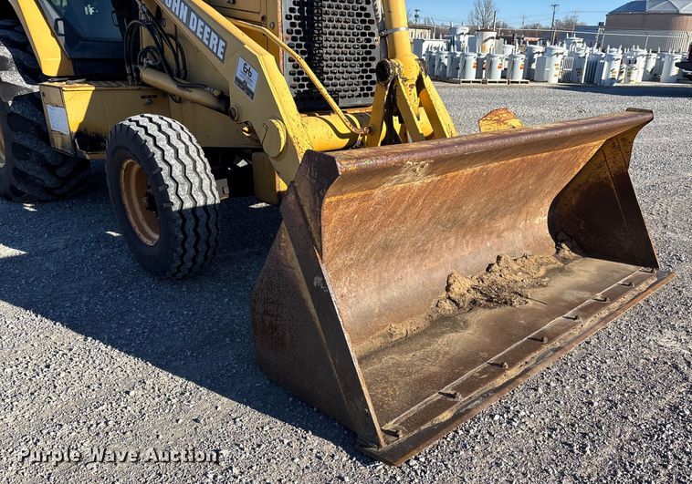 image for item DW7428 1994 John Deere 310D Turbo backhoe