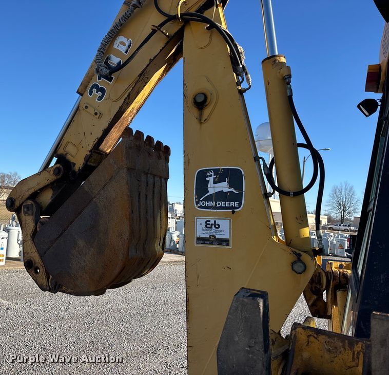 image for item DW7428 1994 John Deere 310D Turbo backhoe
