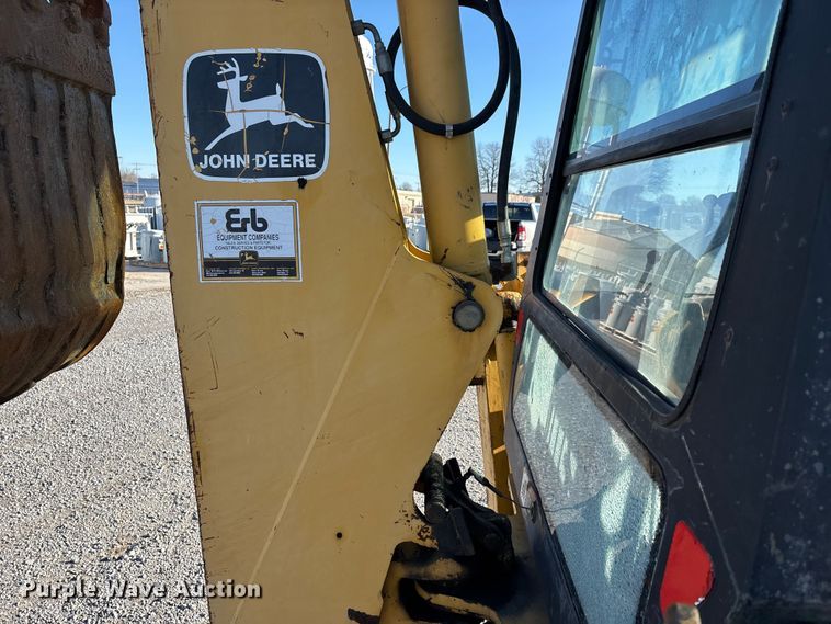 image for item DW7428 1994 John Deere 310D Turbo backhoe