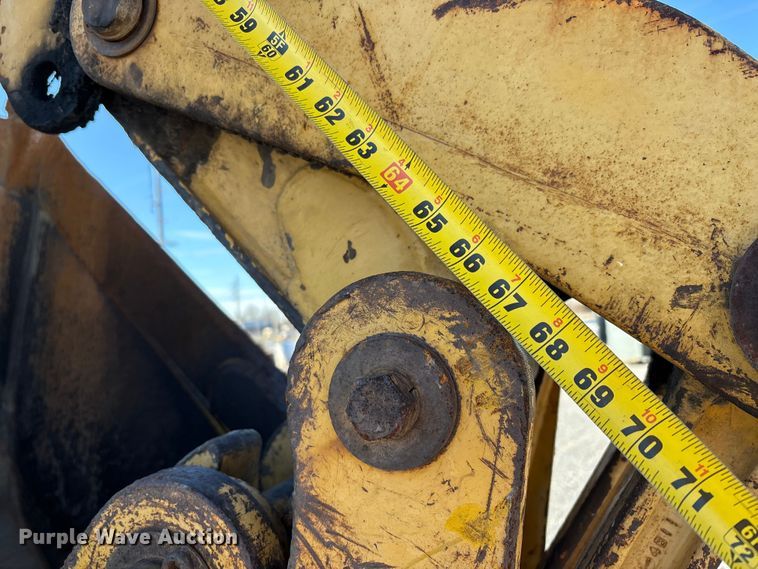 image for item DW7428 1994 John Deere 310D Turbo backhoe