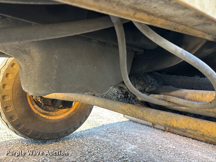 image for item DW7428 1994 John Deere 310D Turbo backhoe