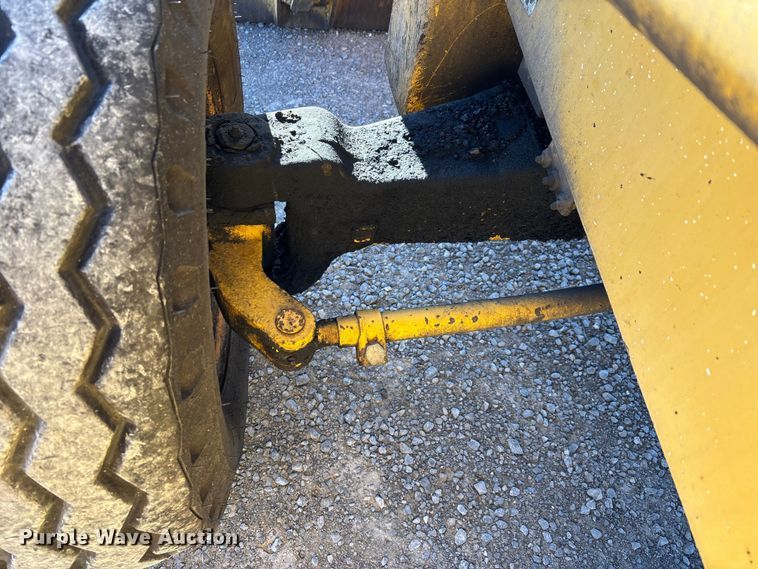 image for item DW7428 1994 John Deere 310D Turbo backhoe