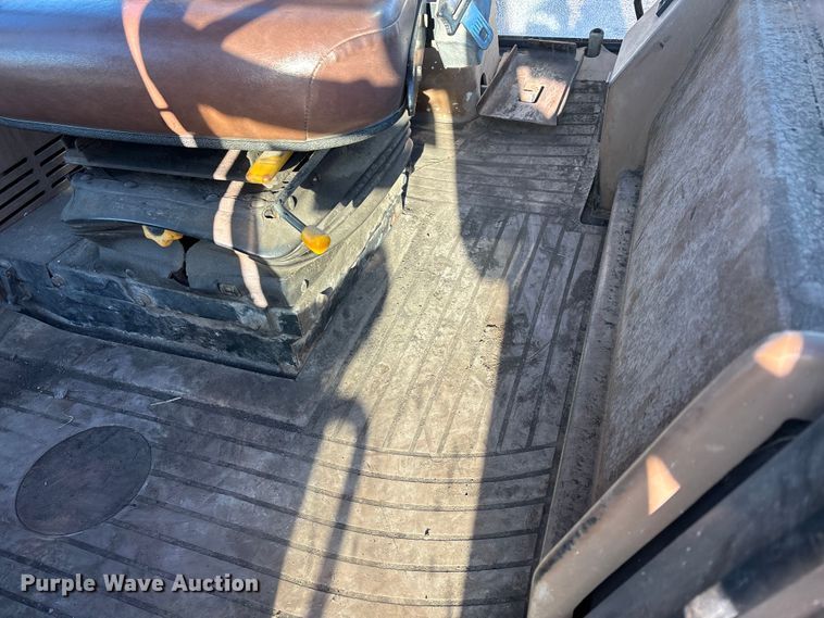 image for item DW7428 1994 John Deere 310D Turbo backhoe