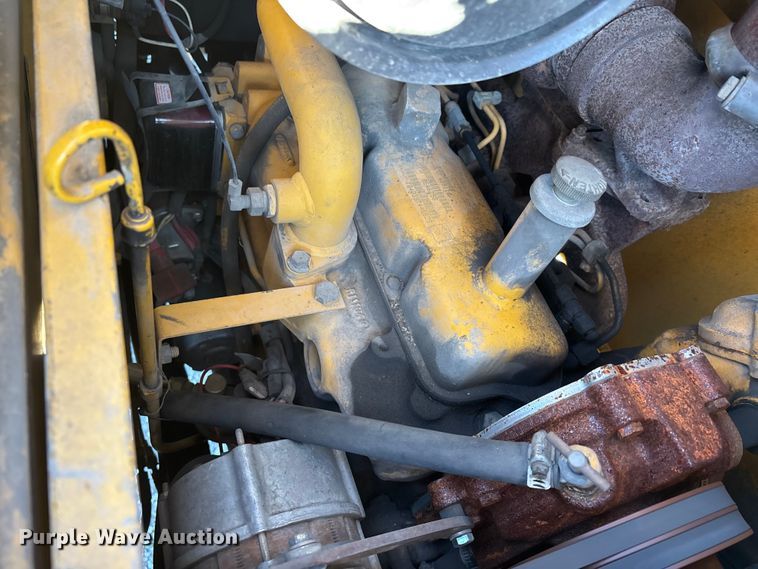 image for item DW7428 1994 John Deere 310D Turbo backhoe