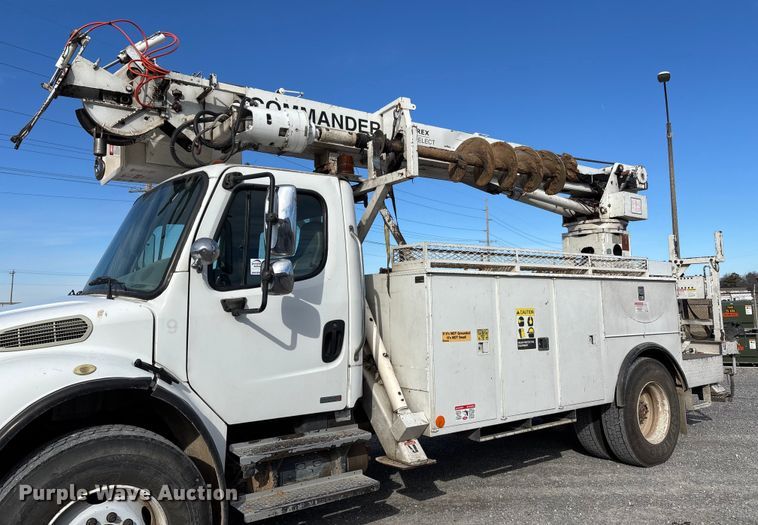 image for item DW7430 2005 Freightliner Business Class M2 digger derrick truck