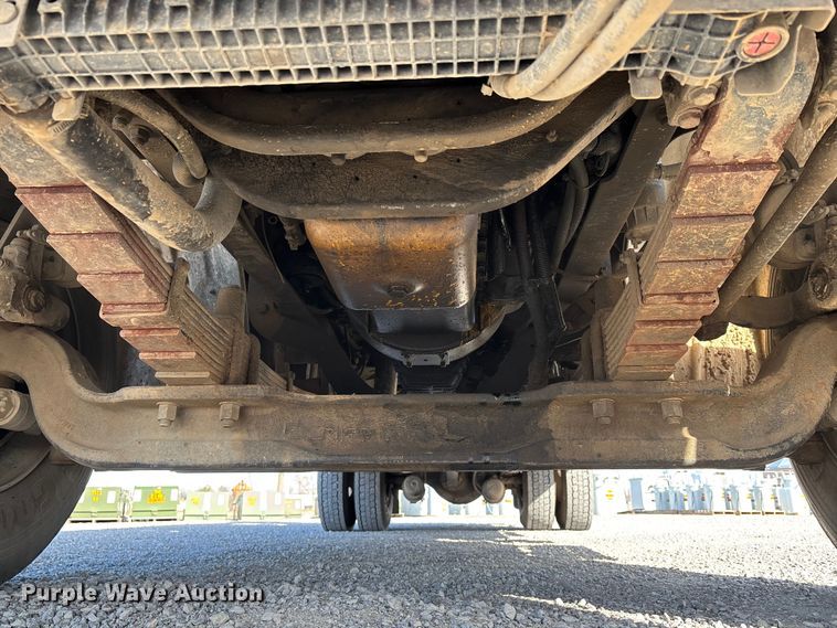 image for item DW7430 2005 Freightliner Business Class M2 digger derrick truck