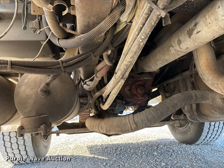 image for item DW7430 2005 Freightliner Business Class M2 digger derrick truck