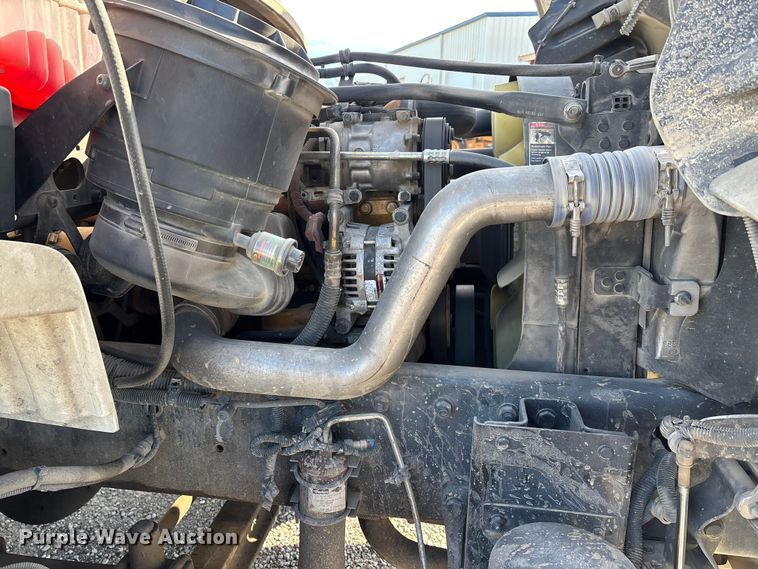 image for item DW7430 2005 Freightliner Business Class M2 digger derrick truck